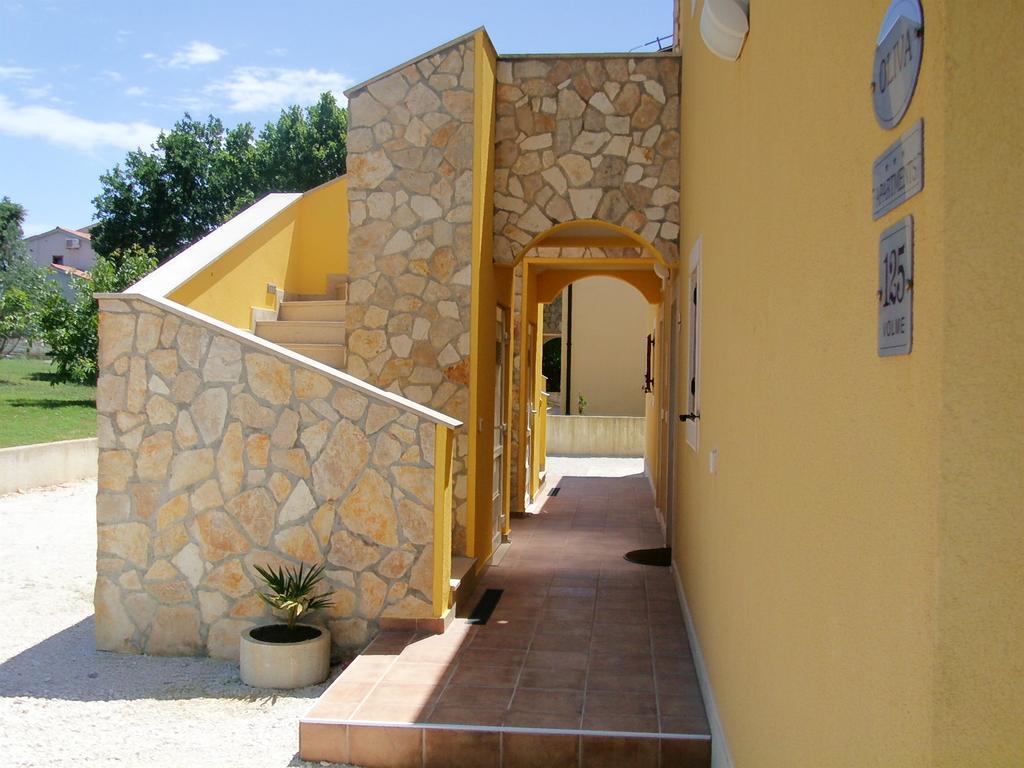 באניולה Oliva Holiday Apartment מראה חיצוני תמונה