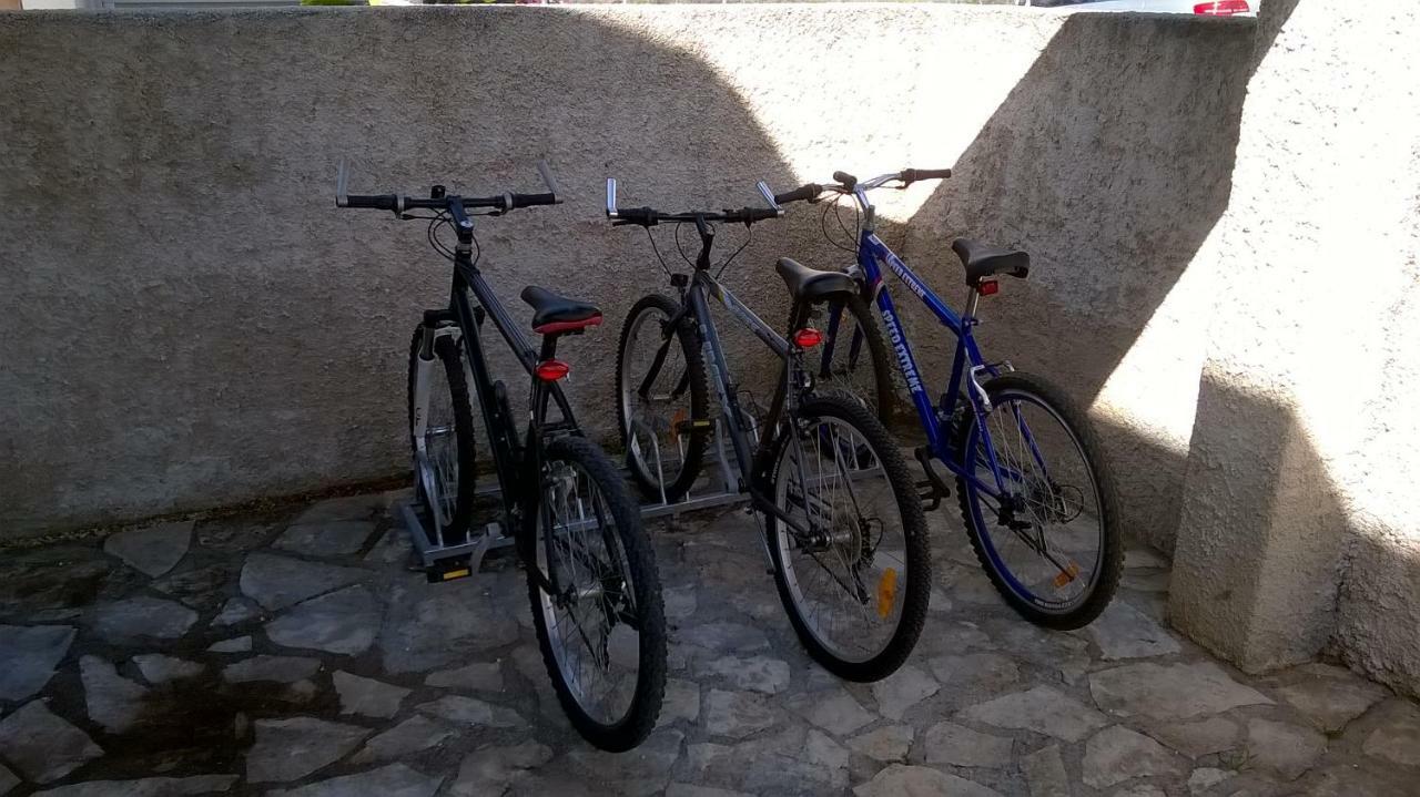 באניולה Oliva Holiday Apartment מראה חיצוני תמונה